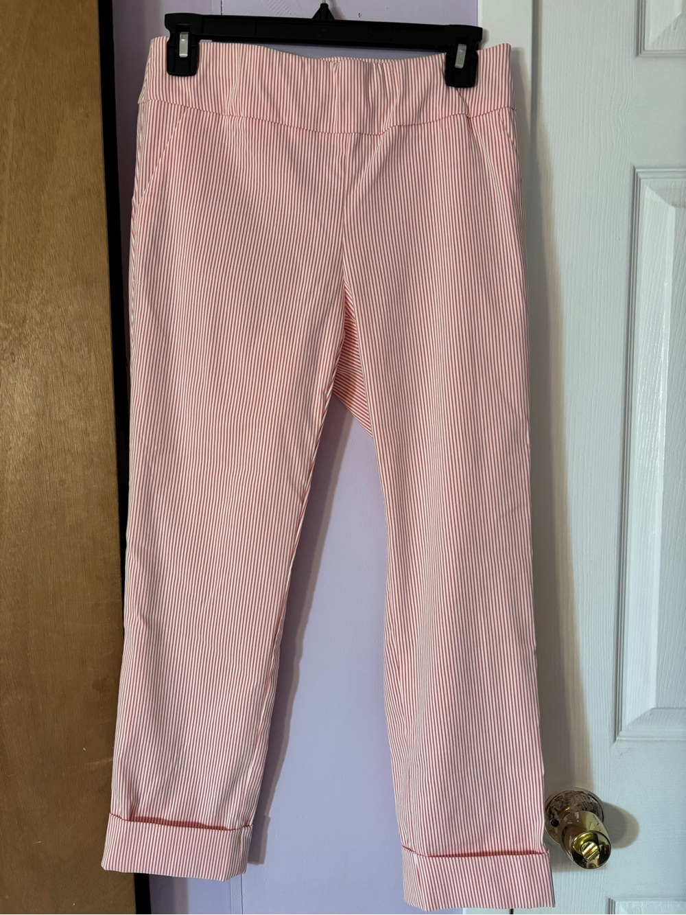 Pink Striped Woman Pull-On Capri Pants NWT